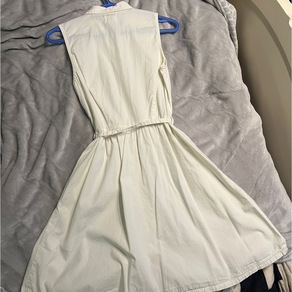 Levi’s white shirt dress - Picture 2 of 3
